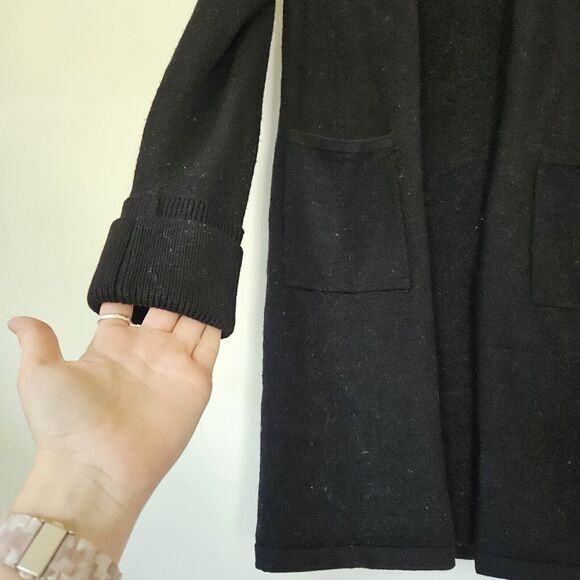 Theory Long Knit Cardigan Womens S Black Wool Blend Pockets Neutral Quiet Luxury - Picture 3 of 9